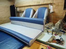 Сидения на катер BELLA-512_2