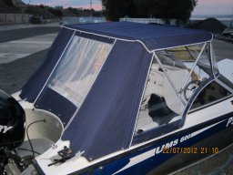 Ходовой тент на катер UMS-600